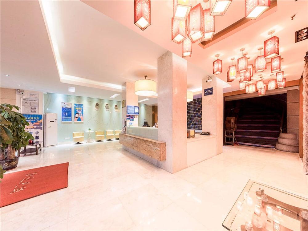 From K Huan Kai Hotel Tiyuxi Metro Station 광저우 외부 사진